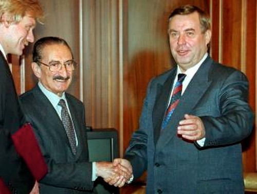 O Μ.Ετσεβιτ με τον πρόεδρο της Κρατικής Δούμας Γ.Σελεζνιοφ