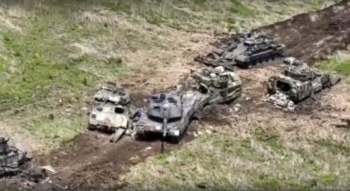 Για καταστροφή του 25% - 30% των ΝΑΤΟικών στρατιωτικών οχημάτων που έχει λάβει το Κίεβο μιλά η Μόσχα - Νέο στρατιωτικό πακέτο ανακοινώνουν οι ΗΠΑ