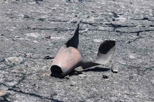 Κομμάτια από βόμβες και βλήματα διάσπαρτα σε χωράφια στην περιοχή