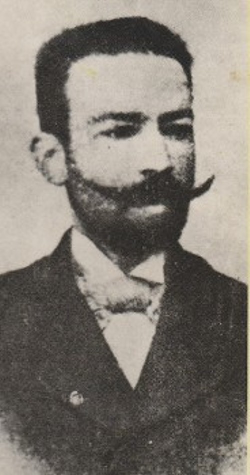 Ο θεατρογράφος και επιθεωρησιογράφος Πολύβιος Δημητρακόπουλος (1864 - 1922), ο μεταφραστής - παραφραστής που δίνει στο αττικό κείμενο την αμεσότητα της καθημερινής ζωής