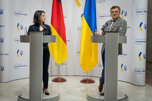 Από τη χτεσινή συνάντηση της Γερμανίδας ΥΠΕΞ με τον Ουκρανό ομόλογό της