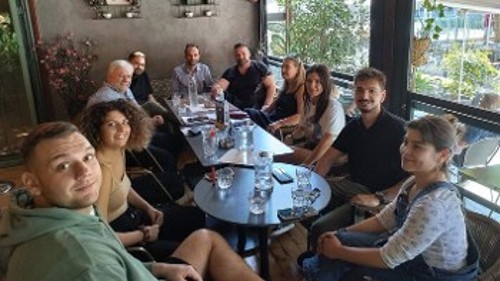 Από τη συνάντηση με τους νέους