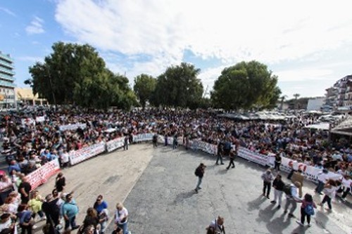 Χιλιάδες λαού διαδήλωσαν χτες στο Ηράκλειο