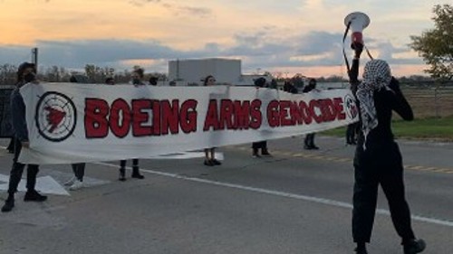 Αποκλεισμός εργοστασίου της «Boeing» (Μιζούρι ΗΠΑ), που στέλνει χιλιάδες βόμβες στο Ισραήλ...