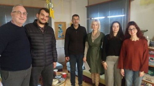 Από τη συνάντηση αντιπροσωπείας του ΚΚΕ με εργαζόμενους στο ΚΕΘΕΑ σε Αλεξανδρούπολη και Κομοτηνή