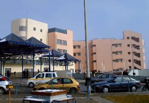Μεγάλα είναι τα προβλήματα και οι ελλείψεις, που αντιμετωπίζει το Νοσοκομείο της Λάρισας, αλλά και τα Κέντρα Υγείας του νομού