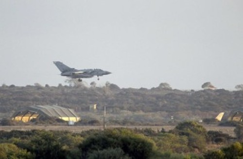 Η βρετανική βάση στο Ακρωτήρι (φωτ.) αυξάνει την «προστιθέμενη αξία» της Κύπρου, κατά πολλούς...