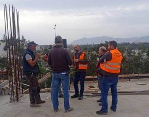 Περιοδείες σε εργοτάξια στην Κρήτη