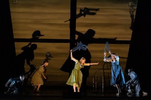 Το θεατρικό έργο «Δοκιμασία ή Οι μάγισσες του Σάλεμ», σε μορφή μπαλέτου, από το Scottish Ballet, στο πλαίσιο του Διεθνούς Φεστιβάλ Εδιμβούργου (Αύγουστος 2019)
