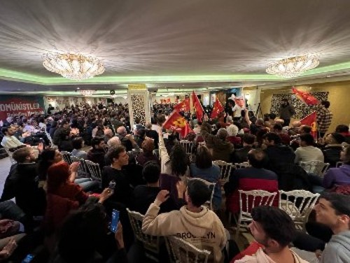 Από την προεκλογική συγκέντρωση στην Κωνσταντινούπολη