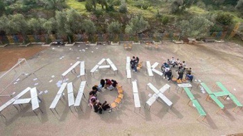 Στο Γυμνάσιο του οικισμού της Λάρυμνας
