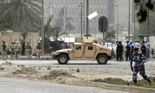 Αμέσως μετά την επίθεση από την ιρακινή αντίσταση στο υπουργείο Εσωτερικών