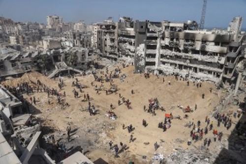 Το ισοπεδωμένο συγκρότημα του Νοσοκομείου «Αλ Σίφα», που ήταν το μεγαλύτερο στη Λωρίδα της Γάζας