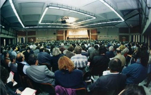 Απρίλης 1999: Από την ιδρυτική σύσκεψη του ΠΑΜΕ