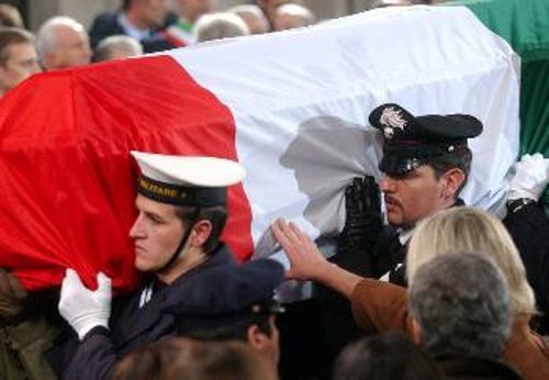 Η πρόσφατη δολοφονία του Ιταλού πράκτορα από τους αμερικάνους κατοχικούς υποχρέωσε σε πολιτικές «τούμπες» την κυβέρνηση Μπερλουσκόνι