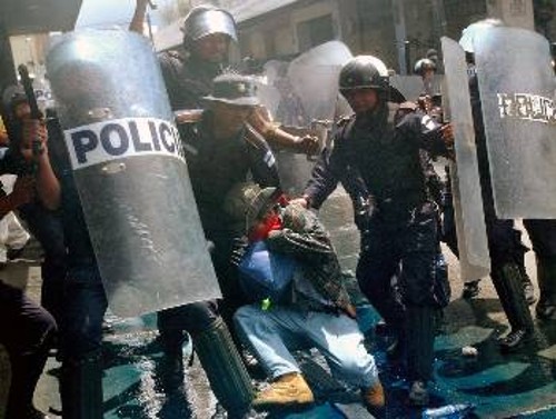 Από την «ειδική μεταχείριση» των διαδηλωτών από την αστυνομία