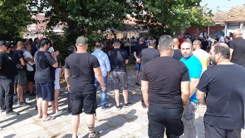 Από τη χτεσινή απεργιακή συγκέντρωση στο Στρατώνι