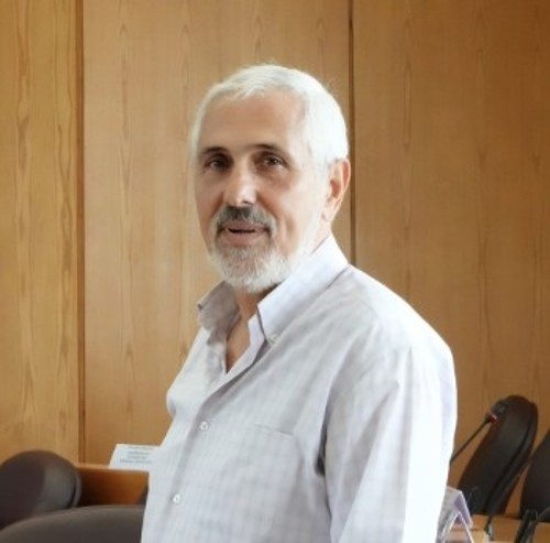Γιώργης Η. Αμπαζής, δάσκαλος, περιφερειακός σύμβουλος της «Λαϊκής Συσπείρωσης» Βορείου Αιγαίου
