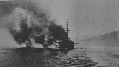1916. Το γαλλικό θωρηκτό «Μιραμπό» βομβαρδίζει την Αθήνα