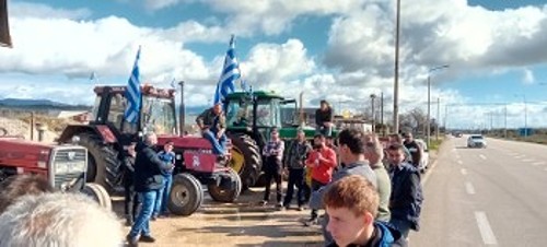 Το μπλόκο στη Λεπενού Αιτωλοακαρνανίας