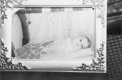 Δεν είδε ακόμα το γιο του ο Σαρίφ. Τον γνωρίζει από φωτογραφίες