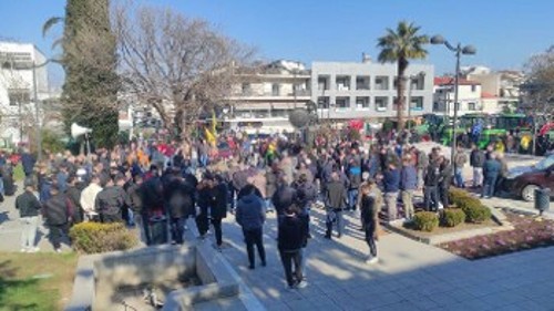 Από τη μαζική κινητοποίηση στα Φάρσαλα