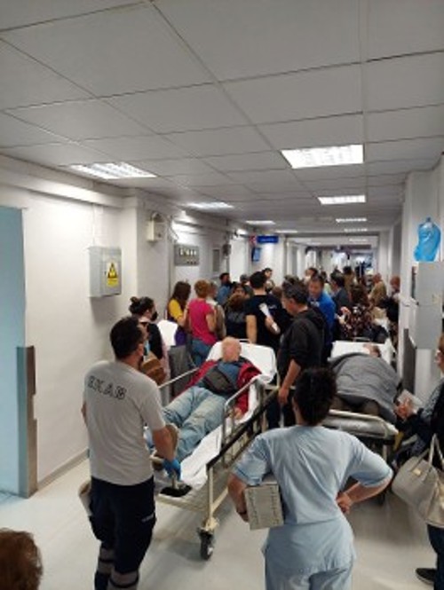 ...και η αμείλικτη πραγματικότητα στο πρώτο μισάωρο μετά το άνοιγμα της εφημερίας