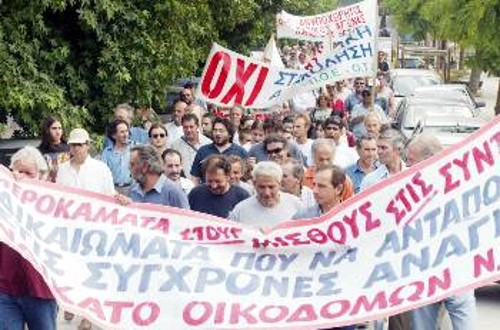 Από την απεργιακή συγκέντρωση και πορεία στη Θεσσαλονίκη