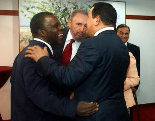 Αποψη της συνάντησης. Στο στιγμιότυπο οι Πρόεδροι Γρανάδας, Κούβας και Βενεζουέλας