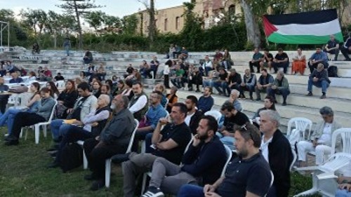 Από τη σύσκεψη για τη συγκρότηση της Παγκρήτιας Επιτροπής ενάντια στη βάση της Σούδας