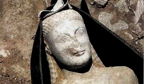 Το κεφάλι ενός από τους Κούρους που βρέθηκαν στο Δεσποτικό