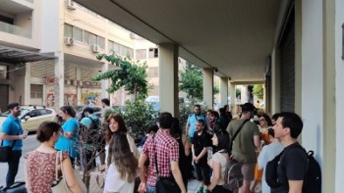 Από τη στάση εργασίας στην «Anybill»