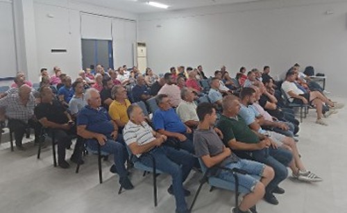 Από τη σύσκεψη στην Καρδίτσα