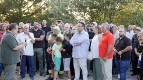 Από την προχθεσινή συγκέντρωση στον δήμο Μινώα Πεδιάδας, με τη συμμετοχή και κλιμακίου του ΚΚΕ