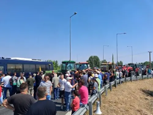 Από την κινητοποίηση με τα τρακτέρ στον Ε65 την Παρασκευή