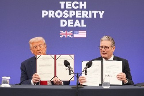 Από την υπογραφή του «Tech Prosperity Deal» κατά τη διάρκεια της επίσκεψης του Ντ. Τραμπ στη Βρετανία