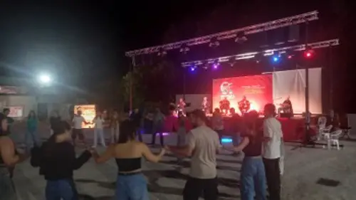 ΚΟΜΟΤΗΝΗ