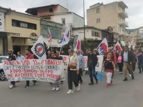 Από την κινητοποίηση στη Δράμα ενάντια στο εγκληματικό 13ωρο