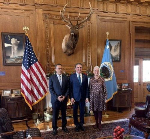 Από τις επαφές Παπασταύρου στις ΗΠΑ