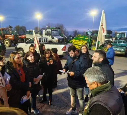 Επίσκεψη αλληλεγγύης στο μπλόκο των Μαλγάρων