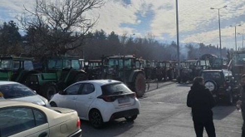 ΠΡΟΜΑΧΩΝΑΣ