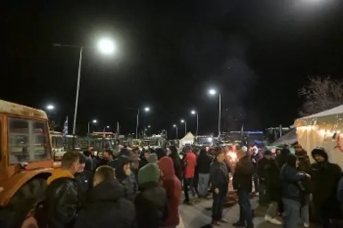 Από τη χτεσινή συνέλευση στο μπλόκο της Νίκαιας