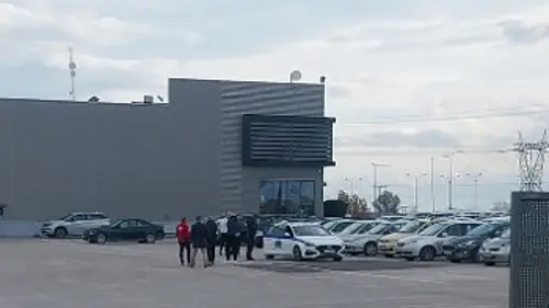 Η αστυνομία εμπόδιζε τους συνδικαλιστές και όχι τον εργοδότη που έστειλε τις εργάτριες στον θάνατο