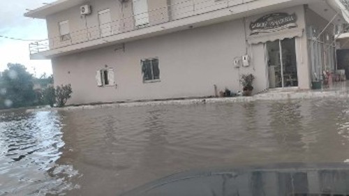 Πλημμύρισαν πολλές περιοχές στην Ηλεία