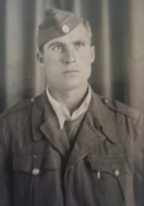 ΔΗΜΗΤΡΗΣ ΝΤΟΜΟΥΧΤΣΗΣ