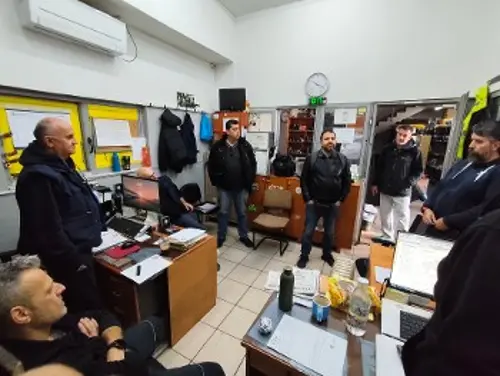 Από περιοδείες σε χώρους δουλειάς