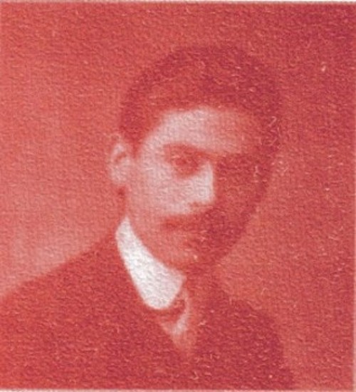 Τρεις από τους προοδευτικούς συγγραφείς οι οποίοι μυούν τον νεαρό δάσκαλο στη λογοτεχνία: Μελής Νικολαΐδης, Γεράσιμος Σπαταλάς, Λεωνίδας Παυλίδης