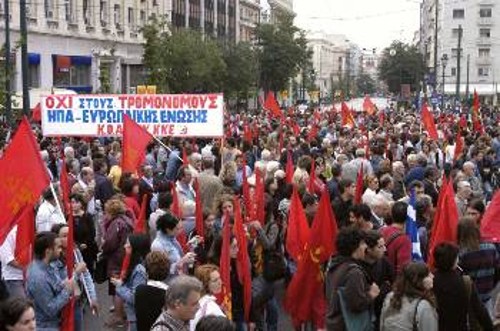 Από τη συγκέντρωση στα Προπύλαια