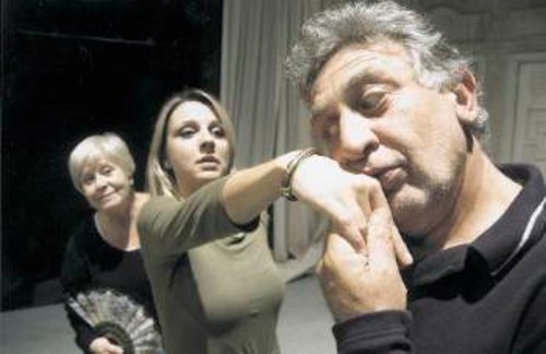 «Φιλάργυρος» στο «Θέατρο Τέχνης» της οδού Φρυνίχου