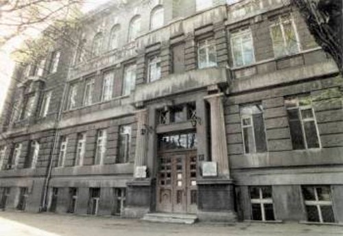 Το κτίριο της Ελληνο-εμπορικής Σχολής Οδησσού